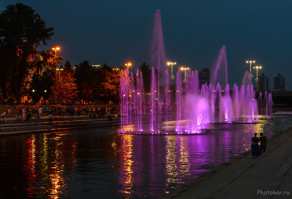 Екатеринбург поющие фонтаны